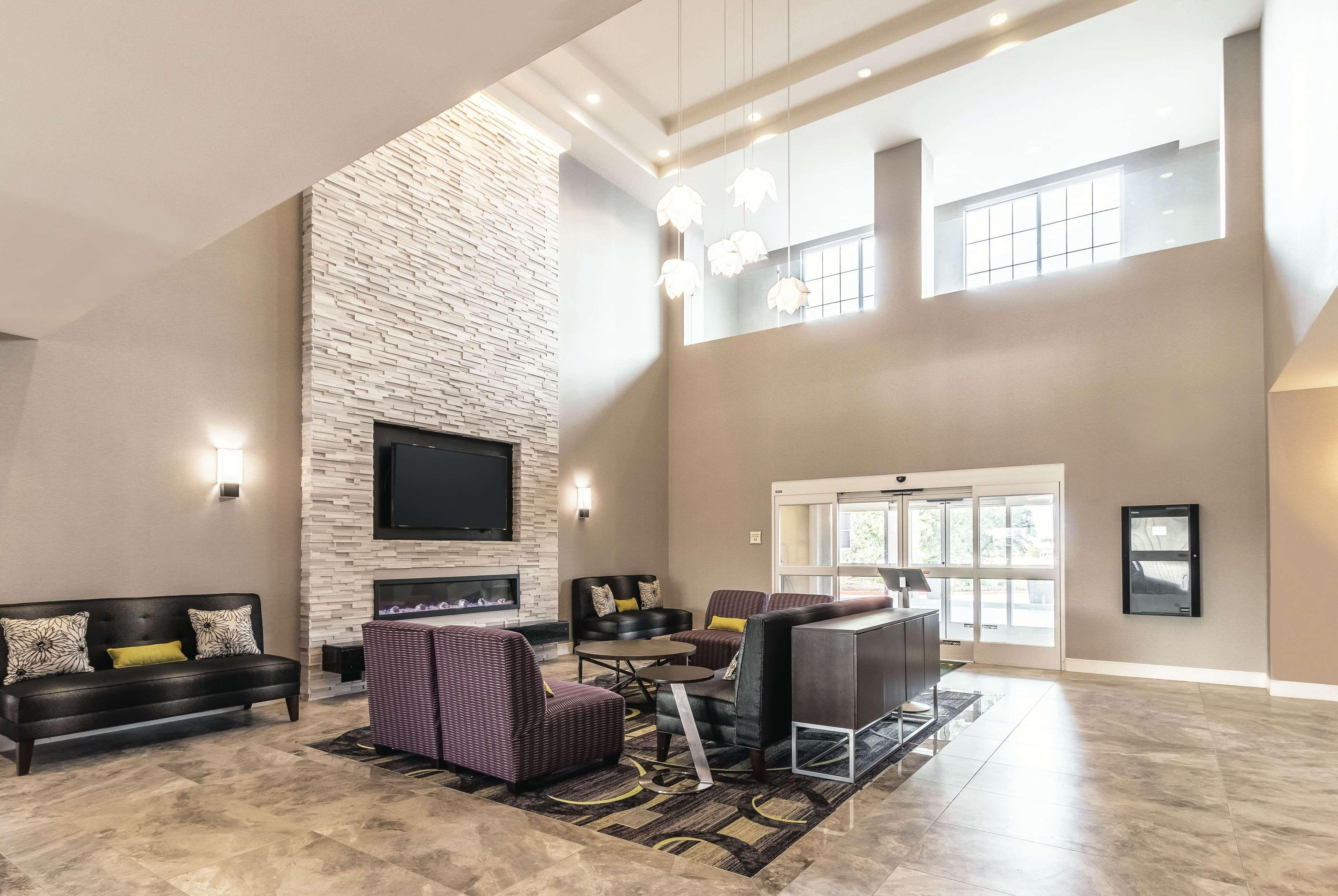 מלון La Quinta By Wyndham Arlington North 6 Flags Dr מראה חיצוני תמונה