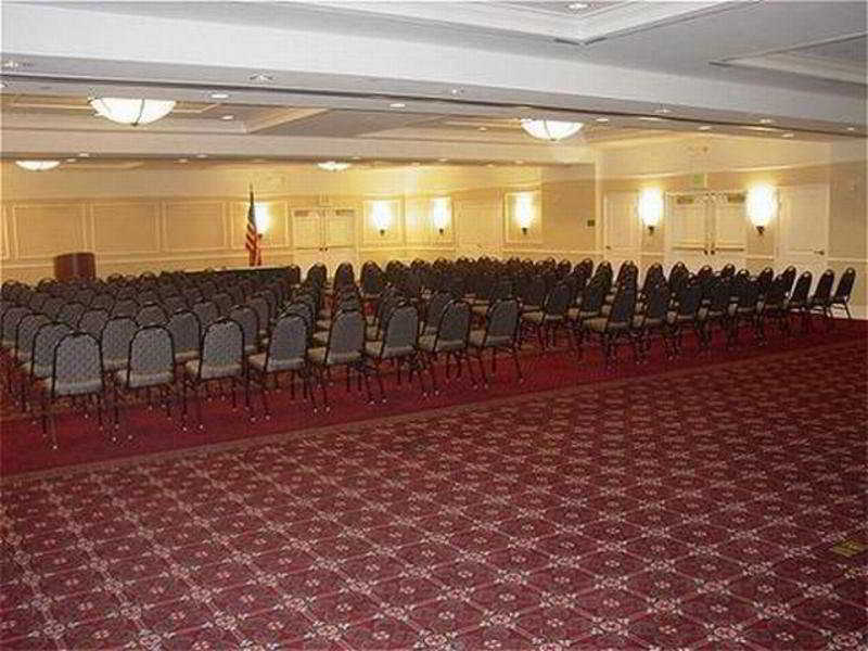 מלון La Quinta By Wyndham Arlington North 6 Flags Dr מראה חיצוני תמונה